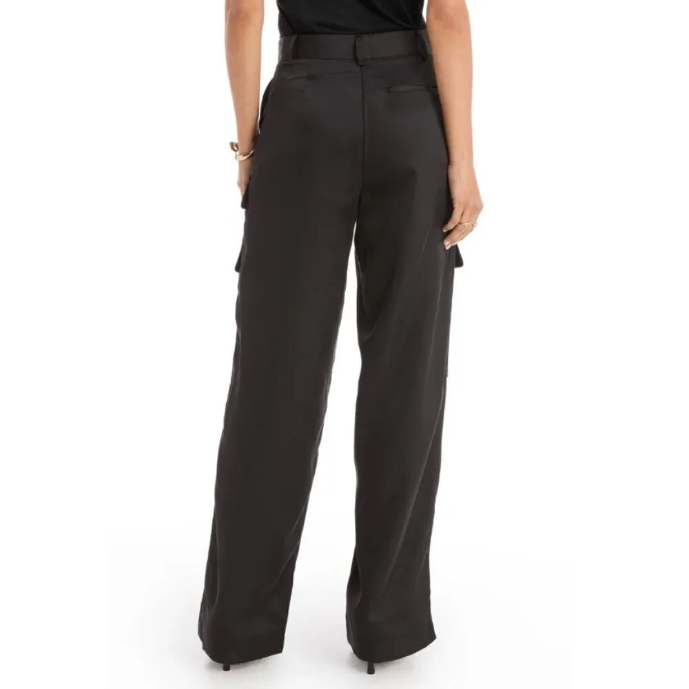 NWOT Noli Milan Black Satin Cargo Pants Size 2 - Picture 3 of 11
